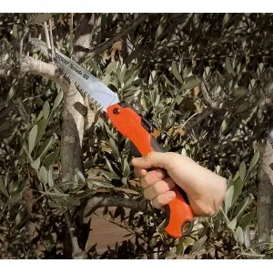 Ferastrau profesional tip briceag Tornado 180