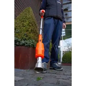 Aparat pentru arderea buruienilor